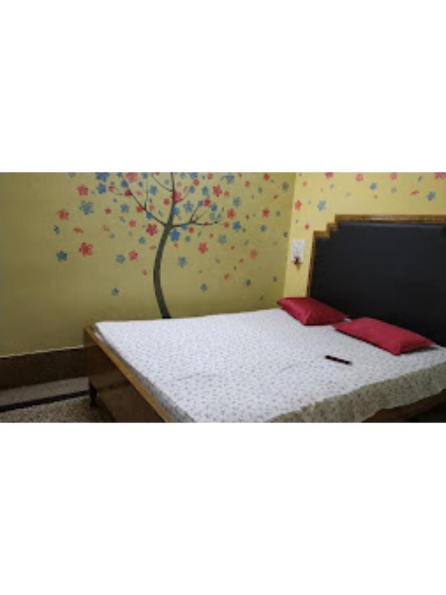 Roxy Inn,Cuttack Zewnętrze zdjęcie