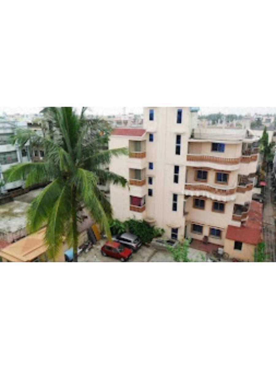 Roxy Inn,Cuttack Zewnętrze zdjęcie