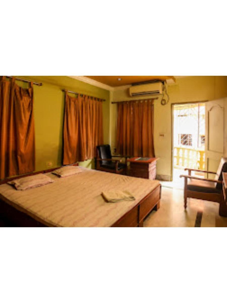 Roxy Inn,Cuttack Zewnętrze zdjęcie